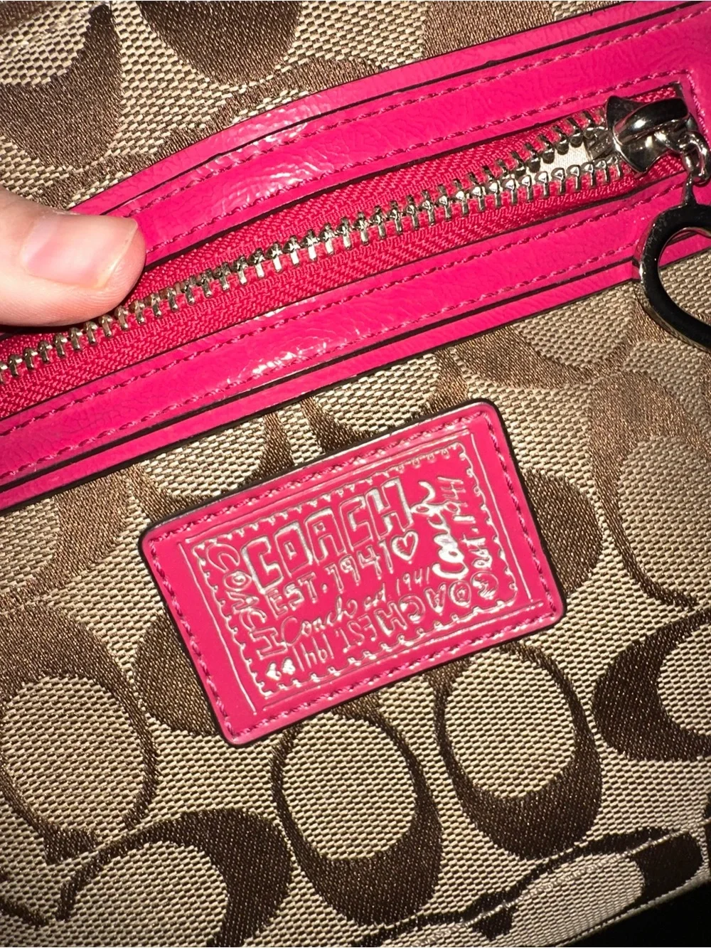 Coach Poppy Signature Swingpack Crossbody Bag